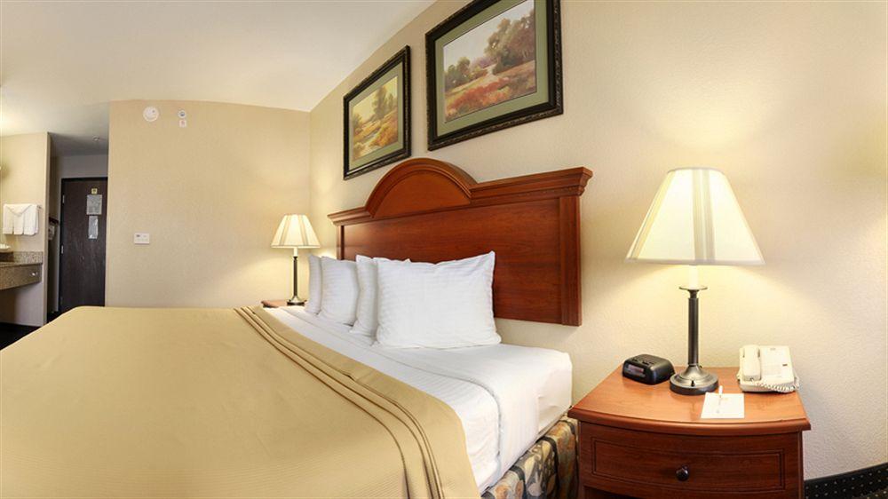 Best Western Port Колумбус Экстерьер фото